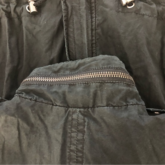 Levi’s drawstring utility vest SZ XS - Picture 13 of 16